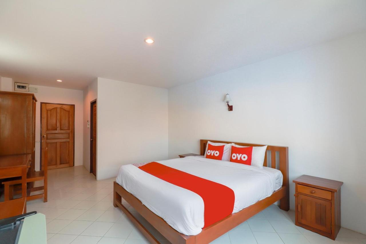 Oyo 794 Nice Mum Lodge Chiang Mai Bagian luar foto