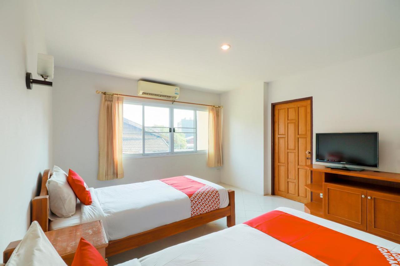 Oyo 794 Nice Mum Lodge Chiang Mai Bagian luar foto